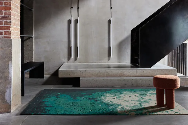 serge-lesage-dip-turquoise-profond-tapis-zanzibar image 1