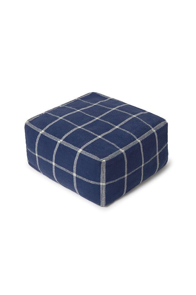 lorena-canals-pouf-geo-block-navy-blue-pouf-tiss-bauhaus image 7