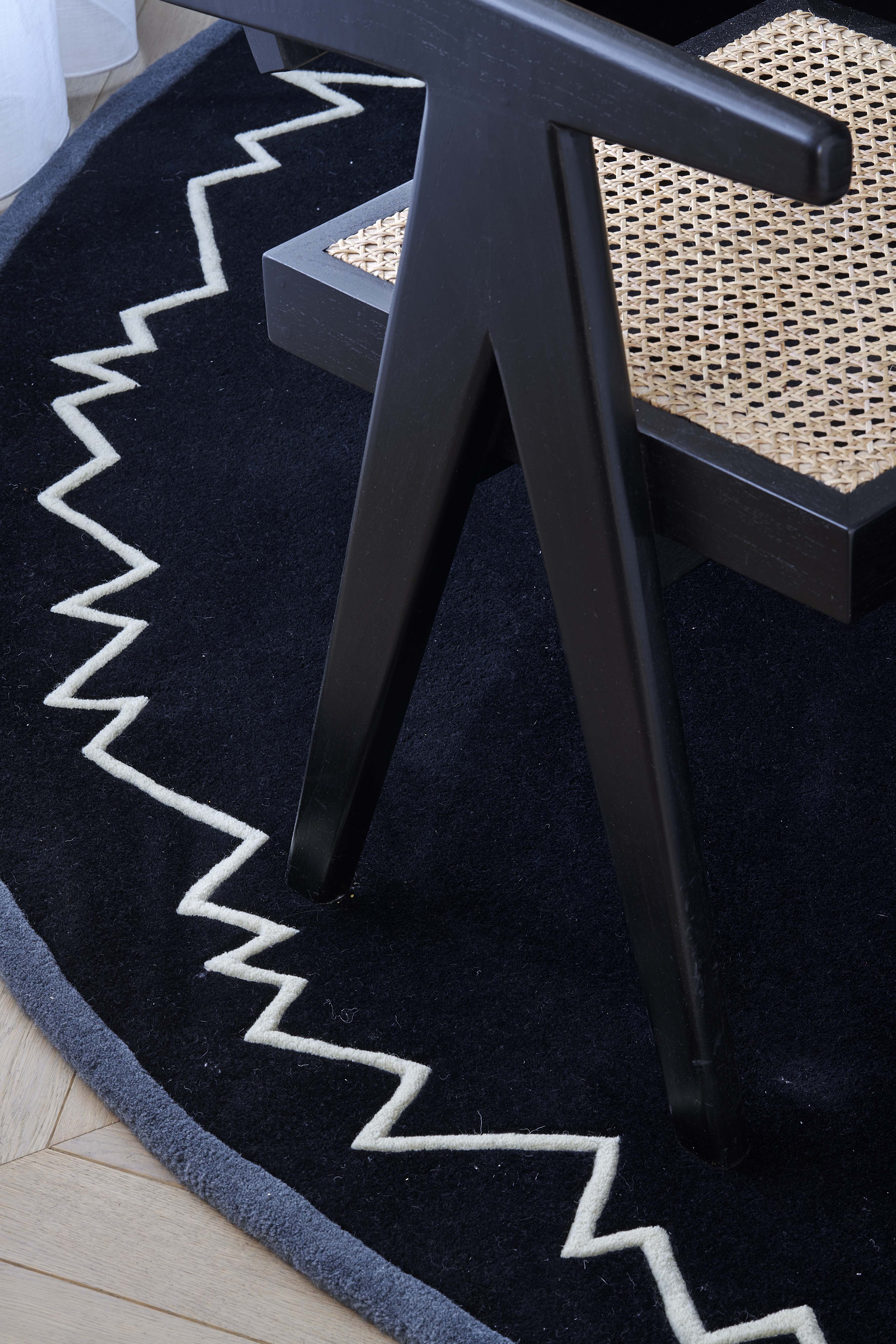 toulemonde-bochart-baikal-tapis-rond-noir-230-260-cm image 3
