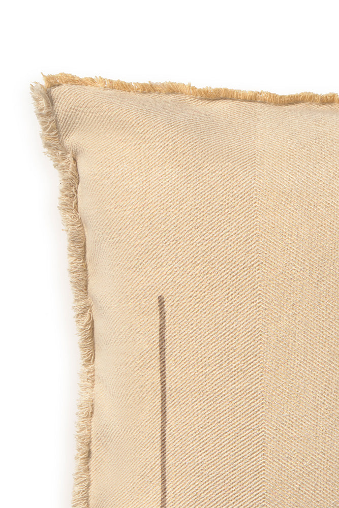 lorena-canals-coussin-carr-vertical-natural-coussin-coton-artisanal image 4