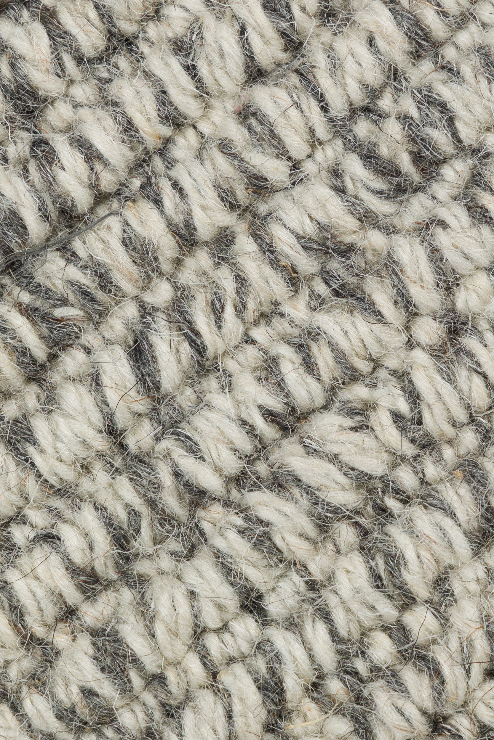 toulemonde-bochart-mount-tapis-gris-en-laine-tiss-main image 3