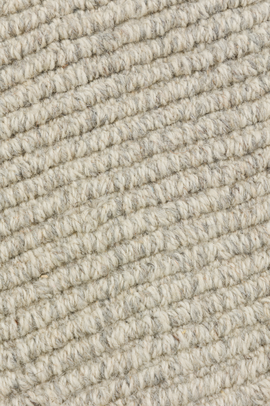toulemonde-bochart-mount-tapis-argent-tiss-main-140x200-200x300 image 3