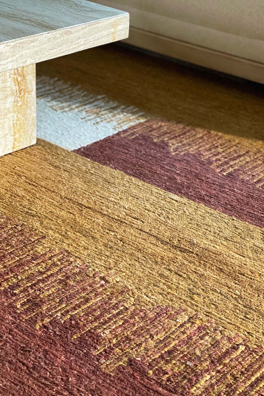toulemonde-bochart-cala-ocre-tapis-nou-main-en-jute-dor-soumak image 6