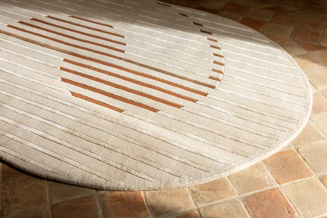 serge-lesage-gozo-chestnut-tapis-contemporain-relief-fait-main image 1