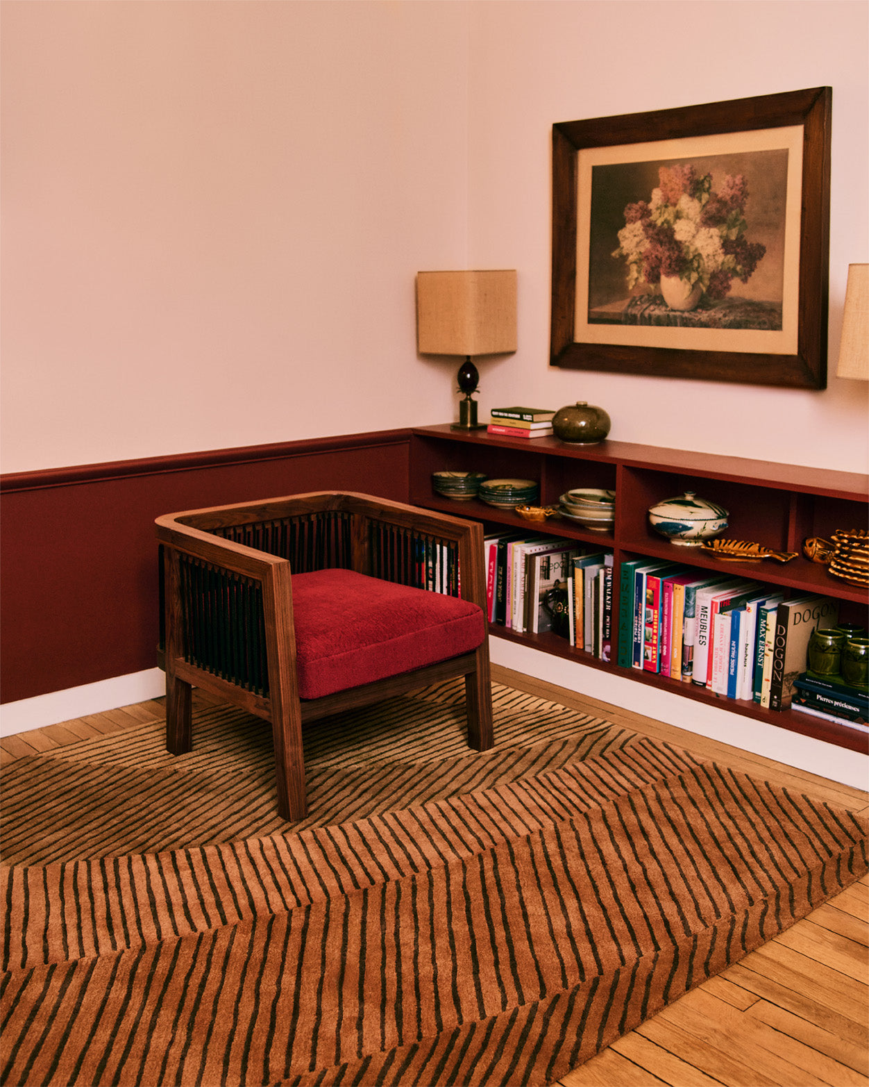 toulemonde-bochart-ammonite-ocre-tapis-tuft-main-reda-amalou image 3