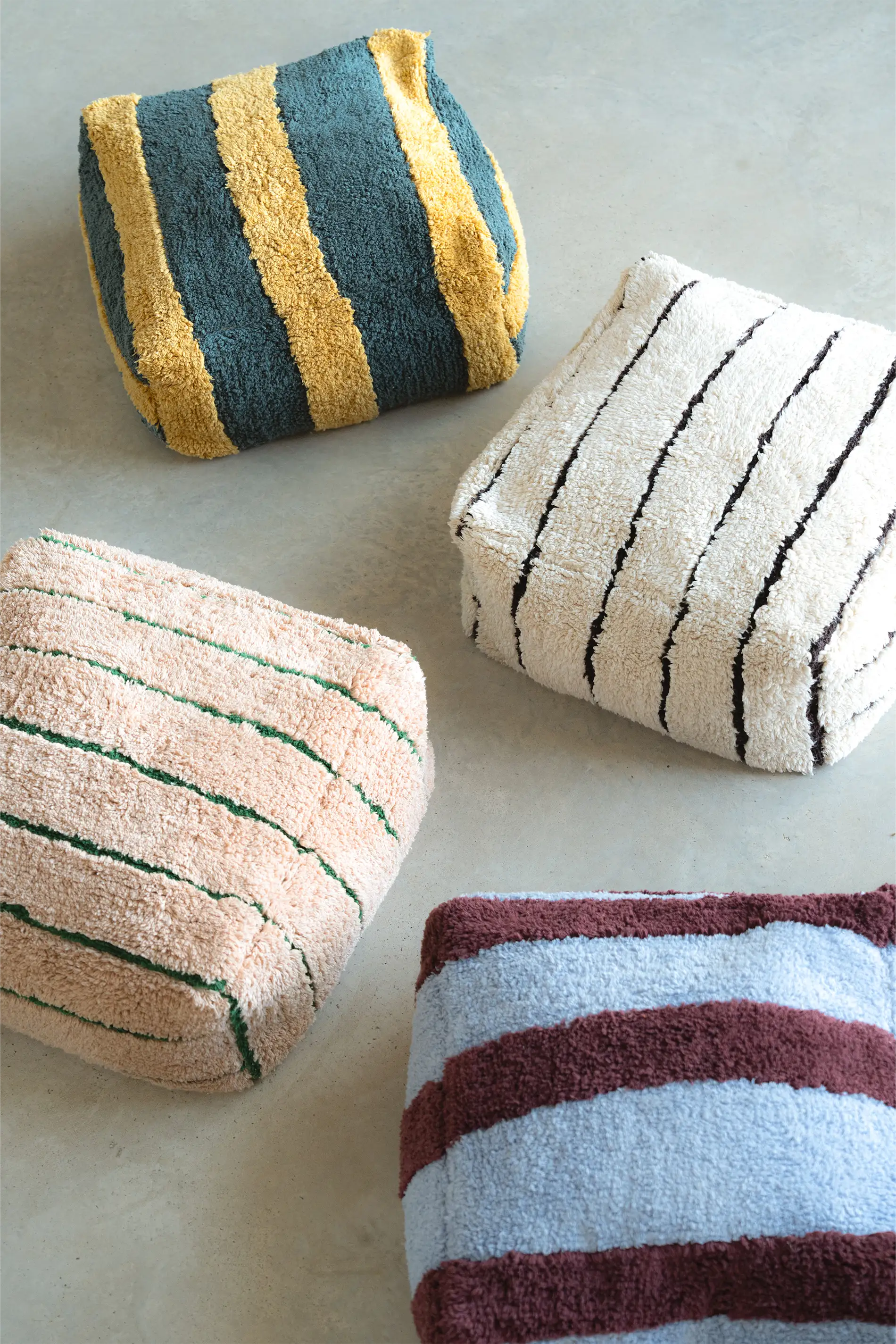 lorena-canals-lines-terrazo-pouf-chroma-stripes image 3