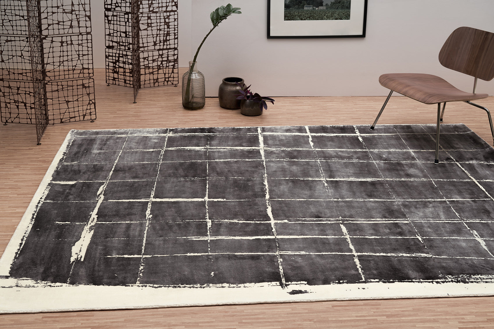 tapis-serge-lesage-herman-gris-dense-tapis-contemporain-quadrillage-abstrait image 1