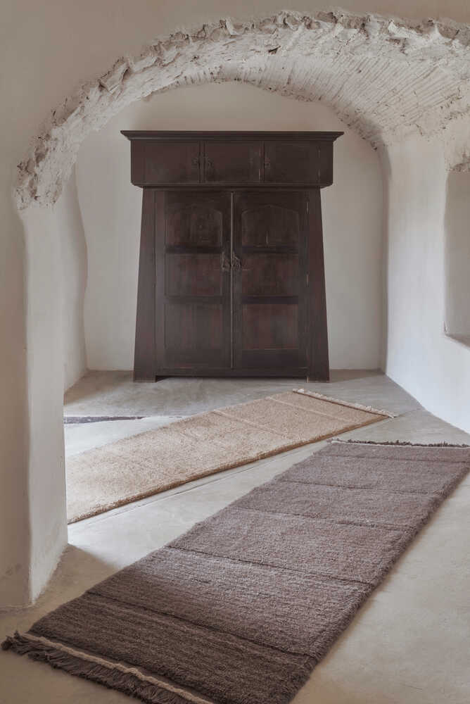 lorena-canals-tapis-woolable-steppe-sheep-brown-tapis-en-laine-lavable image 2