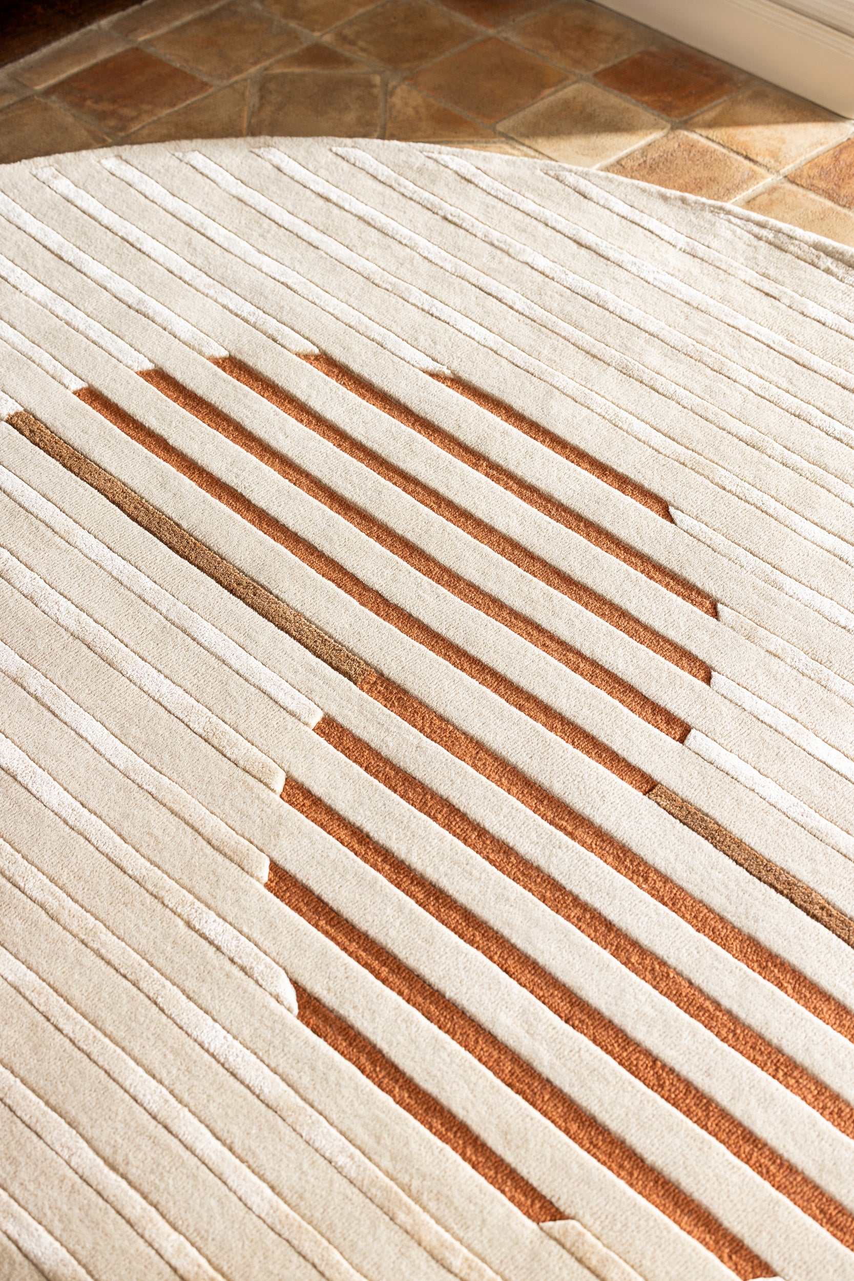 serge-lesage-gozo-ch-taigne-tapis-contemporain-fait-main image 3