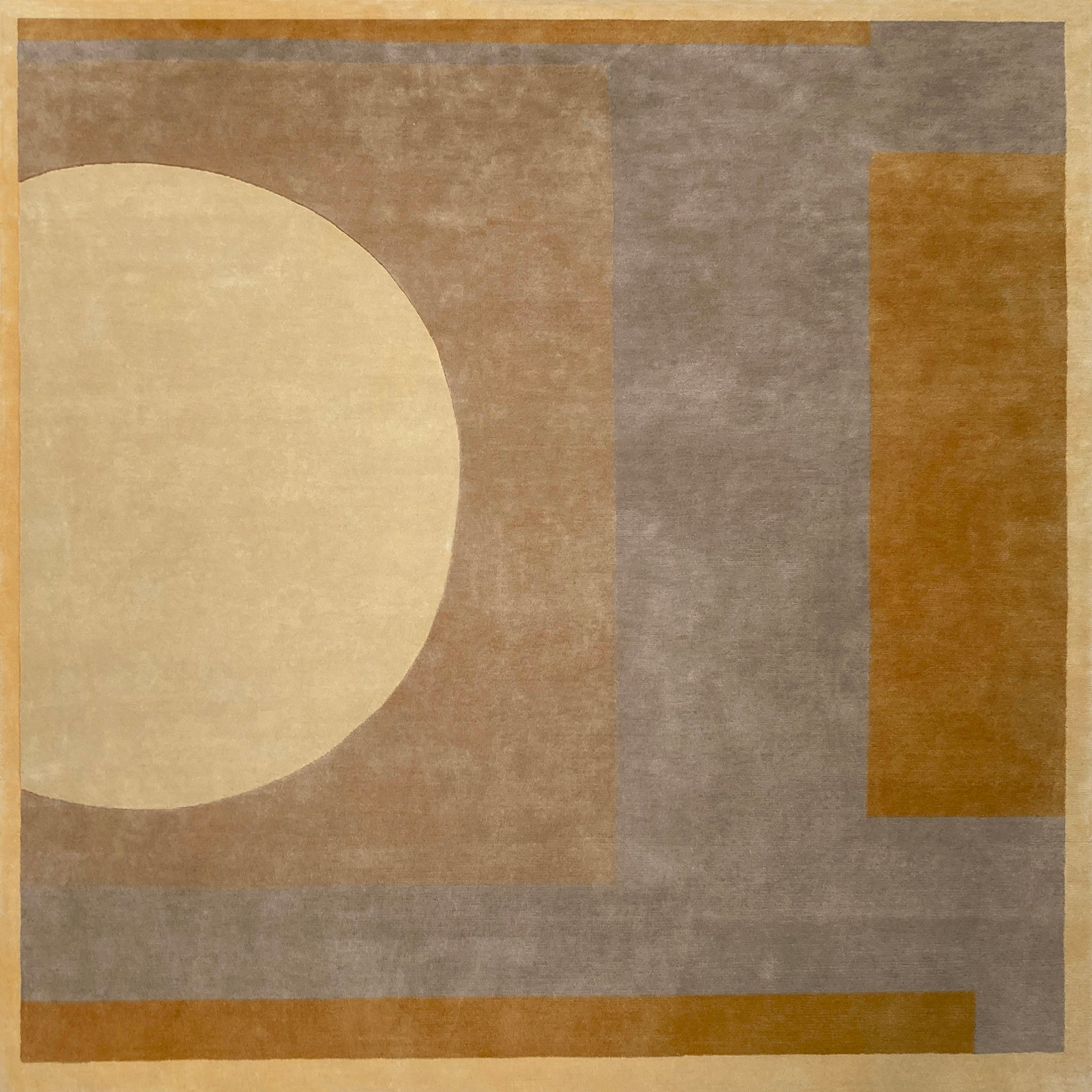 serge-lesage-gong-tapis-contemporain-miel image 2
