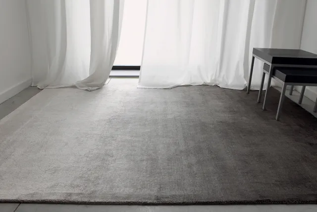 serge-lesage-noho-gris-iris-tapis-contemporain image 1