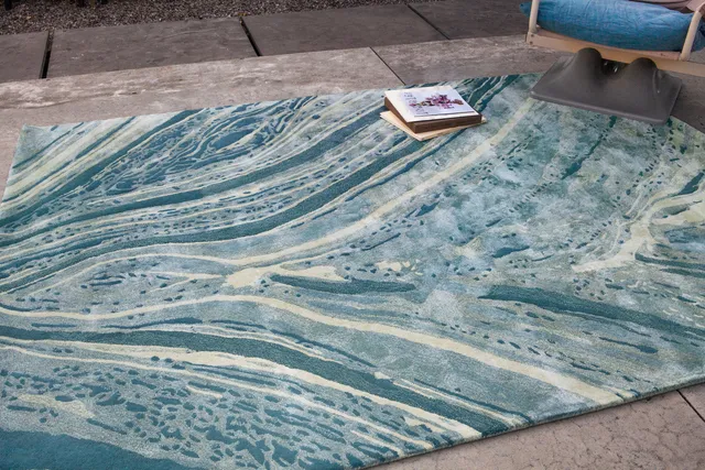 serge-lesage-tapis-exclusive-bleu-blanc-marbr-sur-mesure image 1