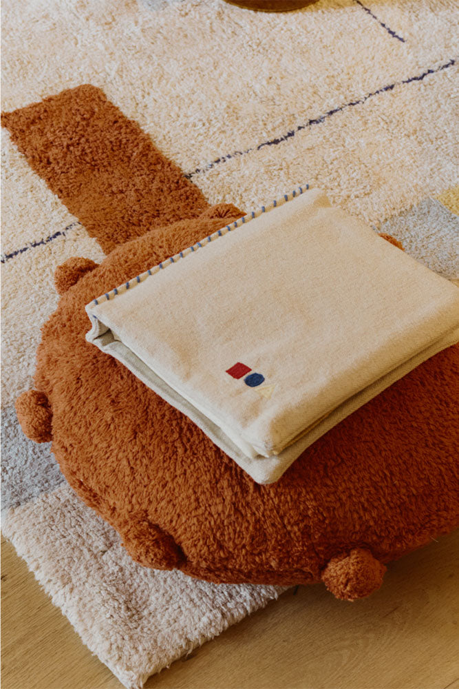 lorena-canals-bubbly-terracotta-coussin-de-sol-bauhaus image 2
