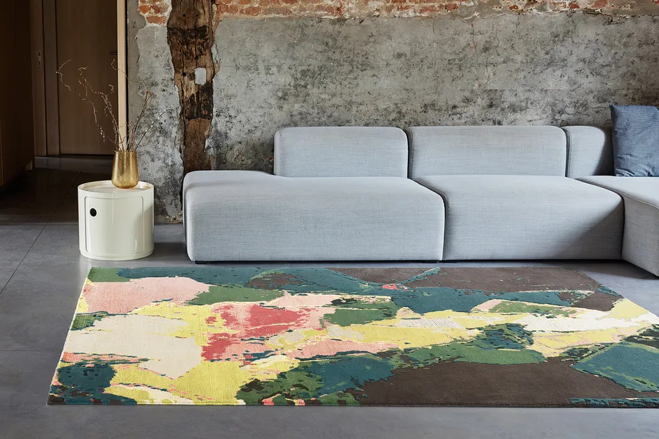 serge-lesage-tapis-crust-baie-d-arbousier-tapis-en-laine-relief image 1