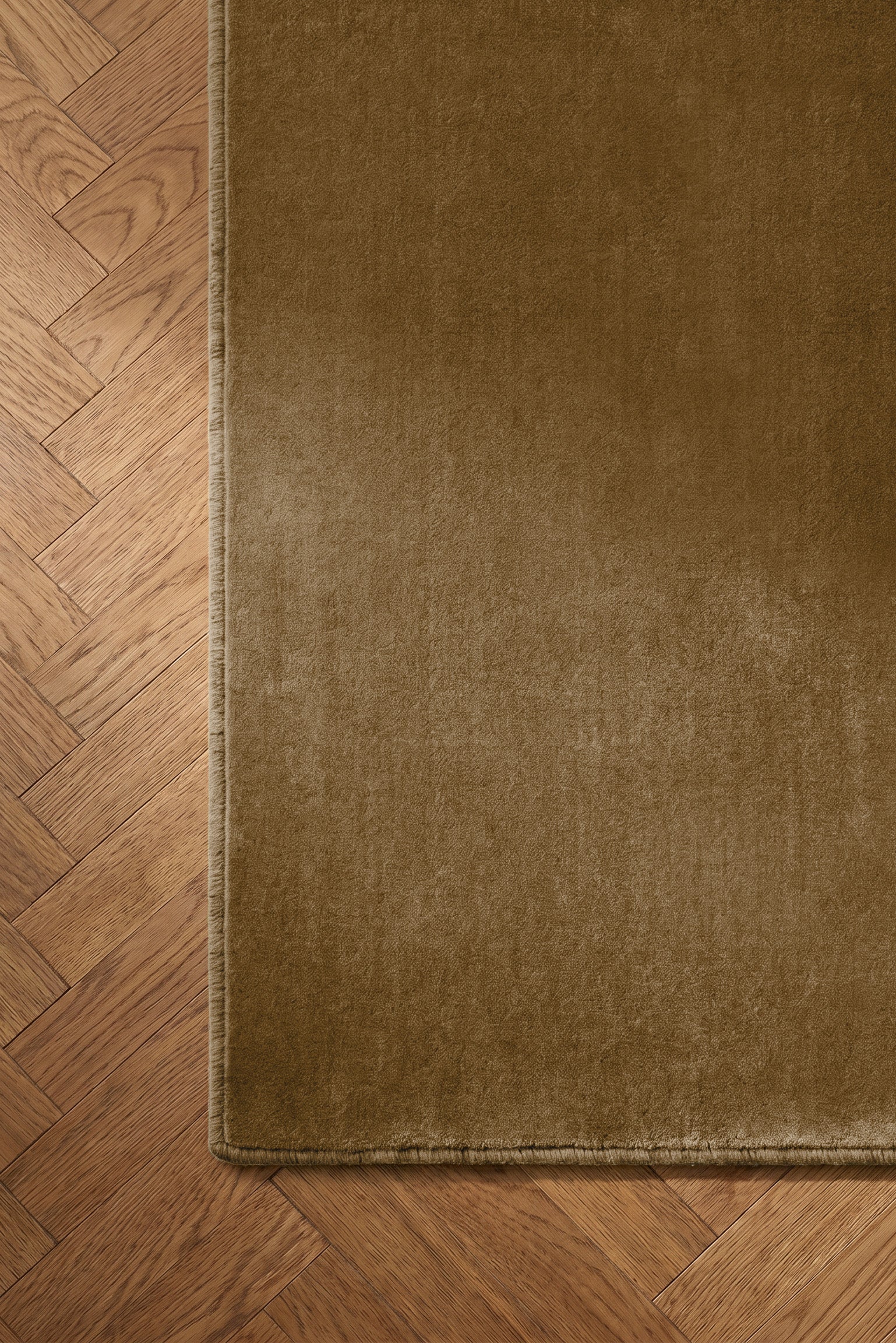 toulemonde-bochart-signature-rev-tement-ocre-tapis-contemporain image 1