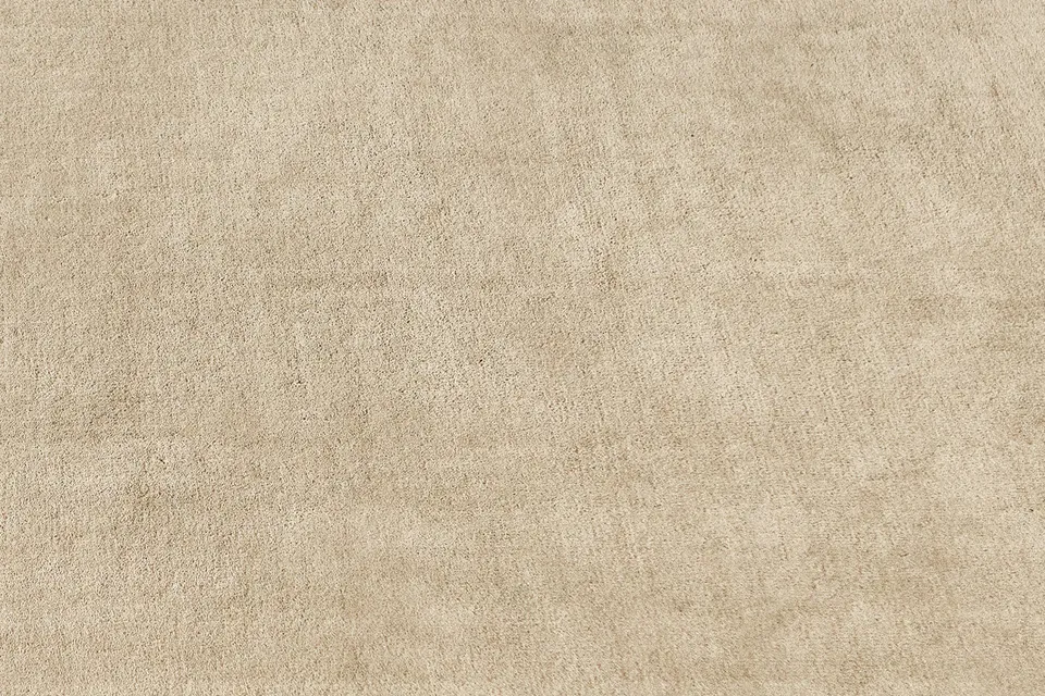 serge-lesage-beekman-ecru-100-laine-tapis-uni-contemporain image 1