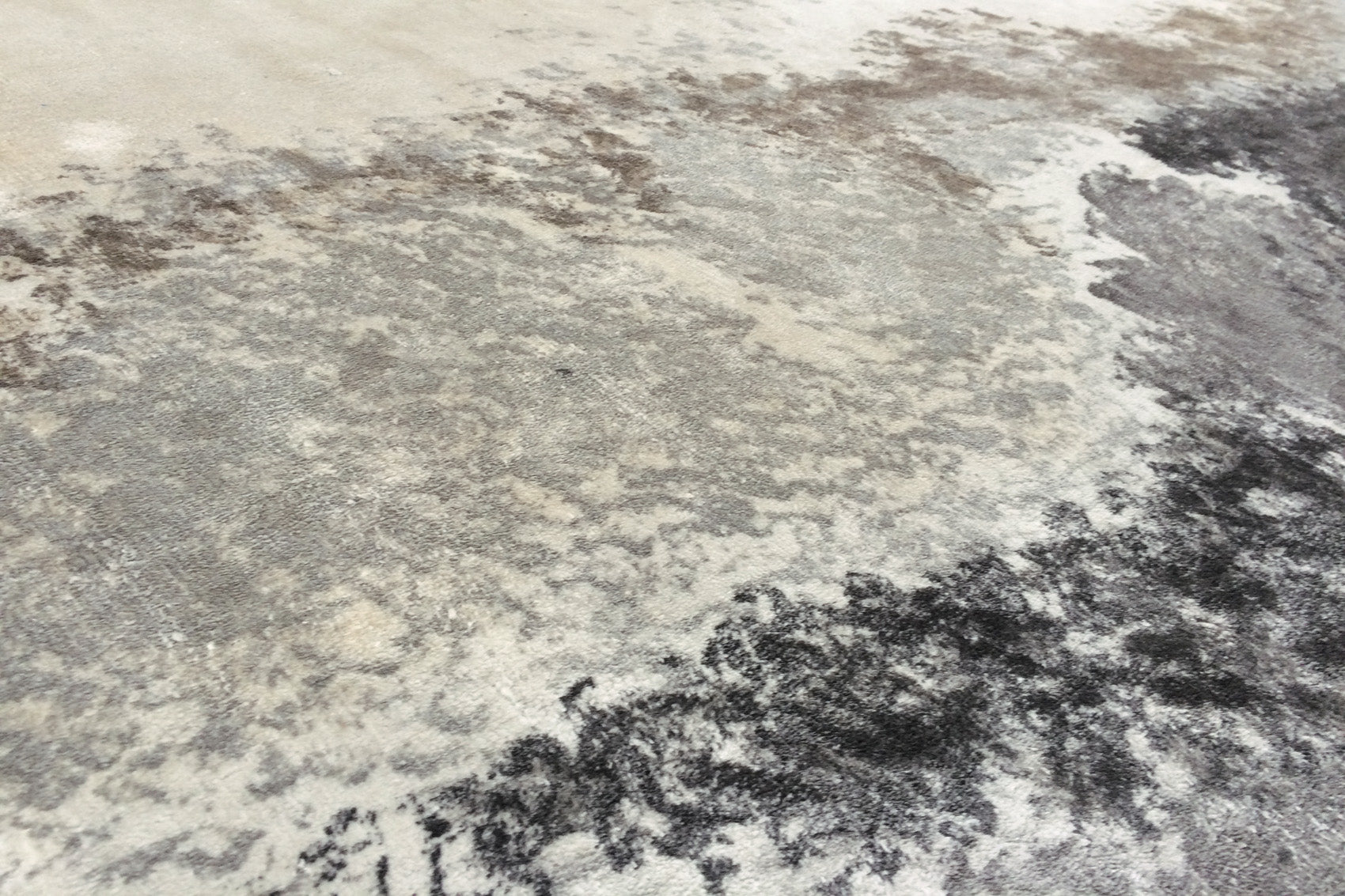 serge-lesage-land-tapis-uni-gris-aquarell image 3