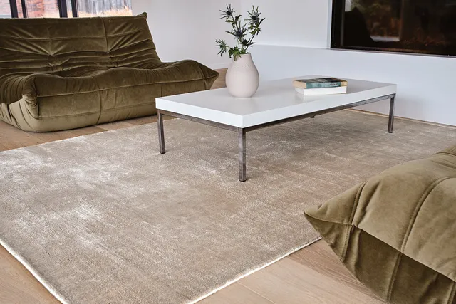 serge-lesage-hampton-cru-cendr-tapis-100-tencel-uni image 1