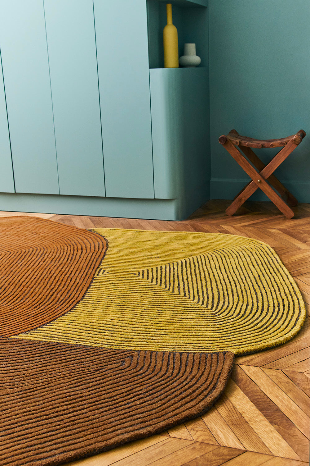 toulemonde-bochart-tumulus-tapis-jaune-en-laine-tuft-main-samuel-accoceberry image 2