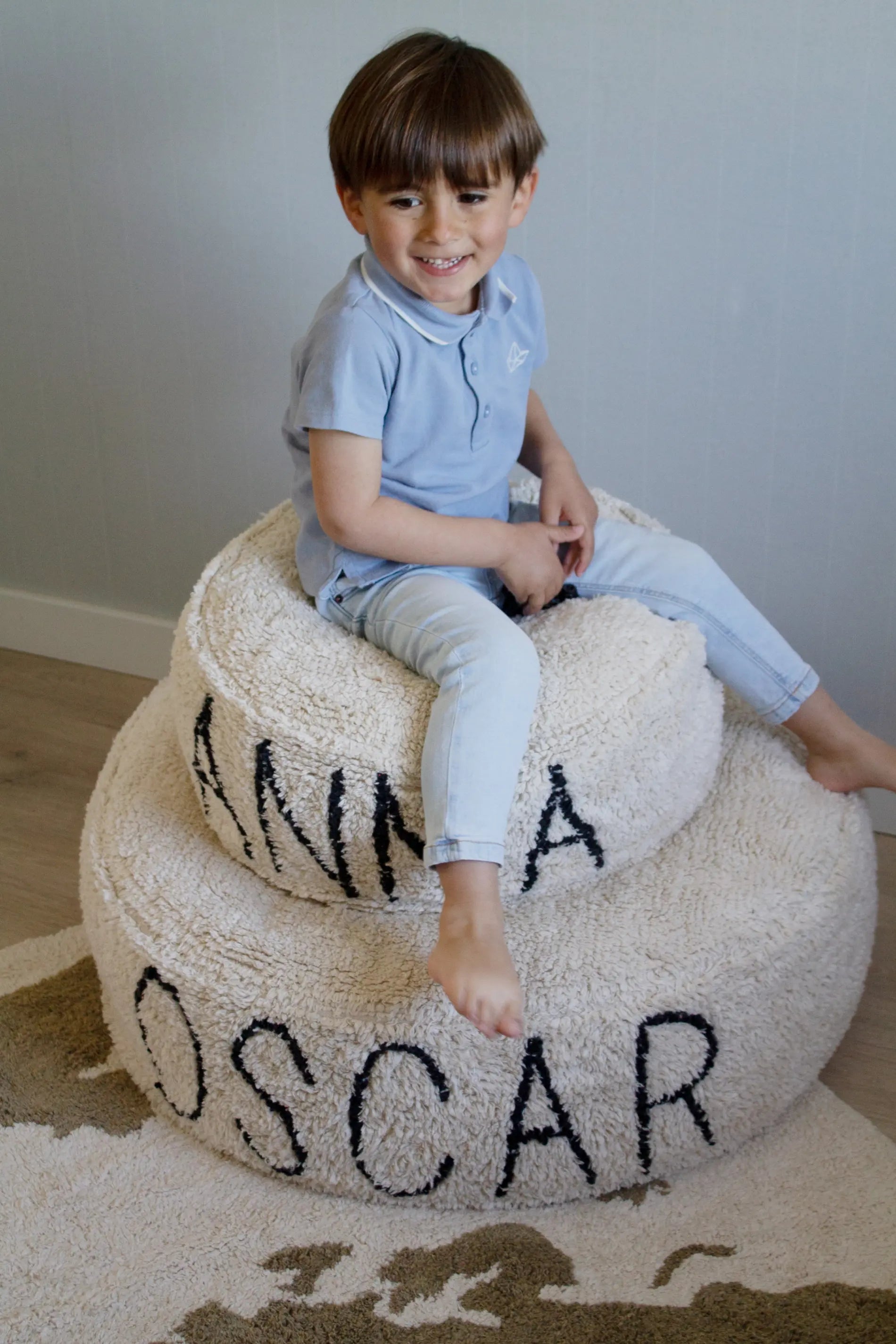 lorena-canals-pouf-personnalisable-pr-nom-pouf-enfant-coton image 2