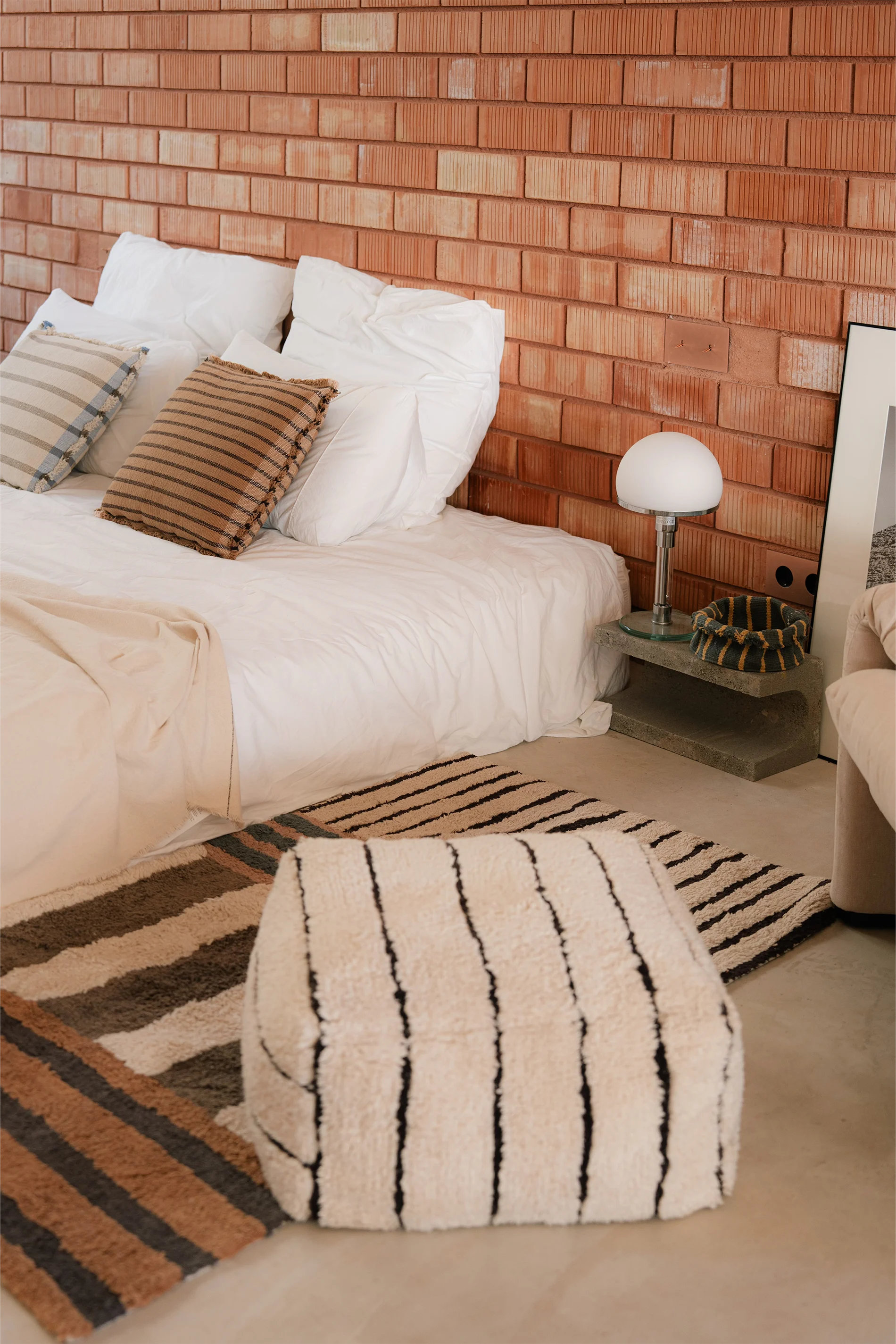 lorena-canals-lines-natural-pouf-artisanal-coffee-bean image 2