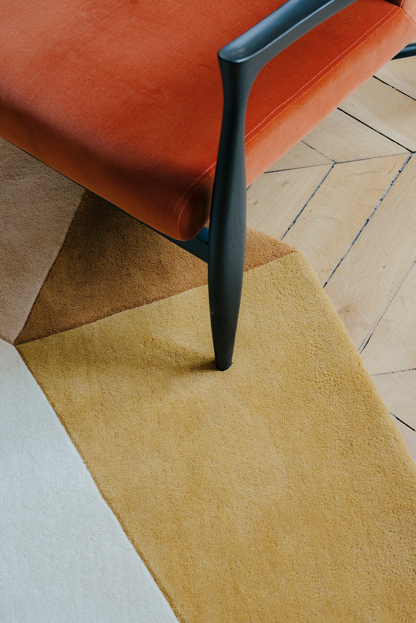 toulemonde-bochart-facette-tapis-contemporain-fait-main-g-om-trique-art-d-co image 4