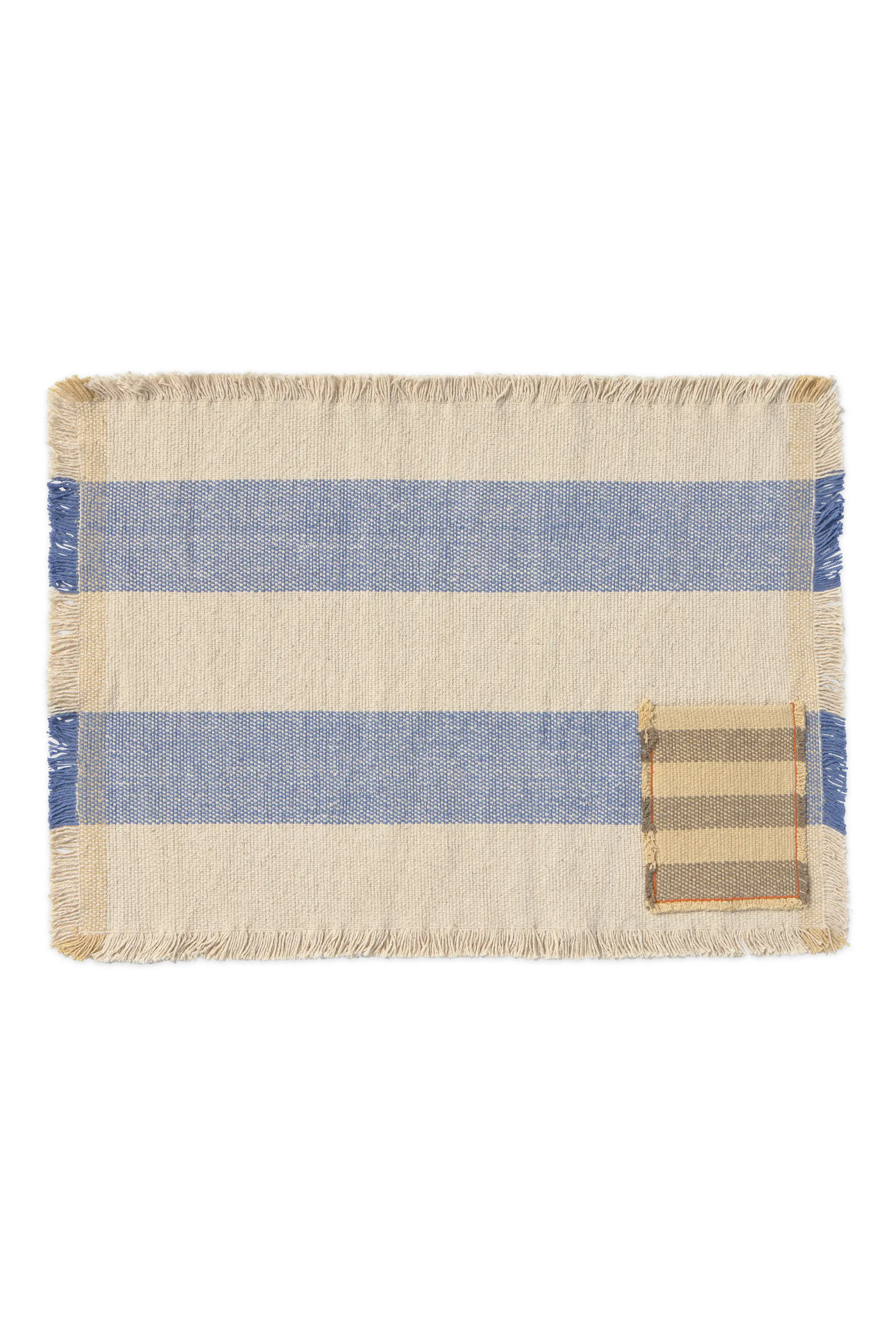 lorena-canals-pack-2-sets-de-table-handloom-poche-blue image 1