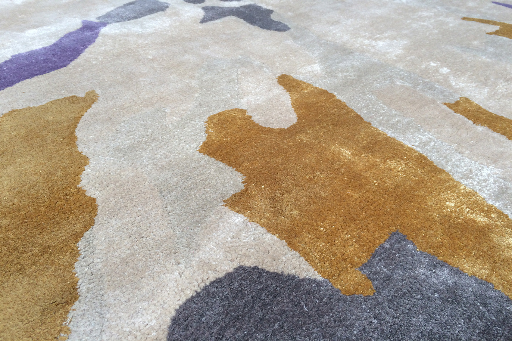 serge-lesage-misia-tapis-fleur-xxl-soie-v-g-tale-h-ritage image 3