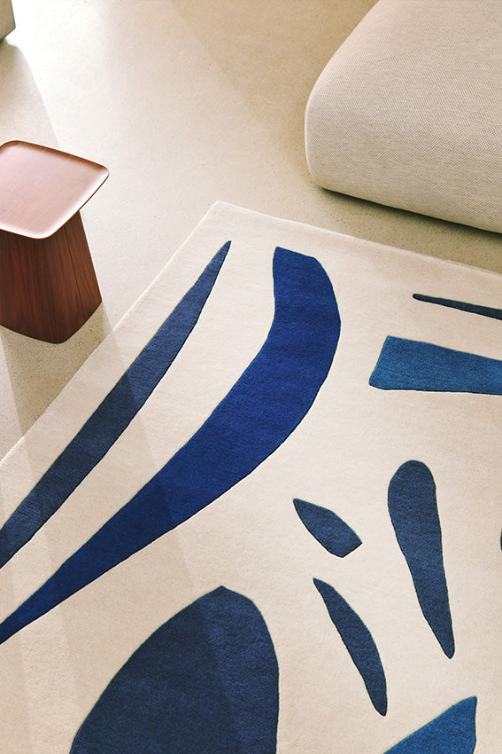 toulemonde-bochart-alpha-tapis-bleu-laine-nouvelle-z-lande-tuft-main image 2