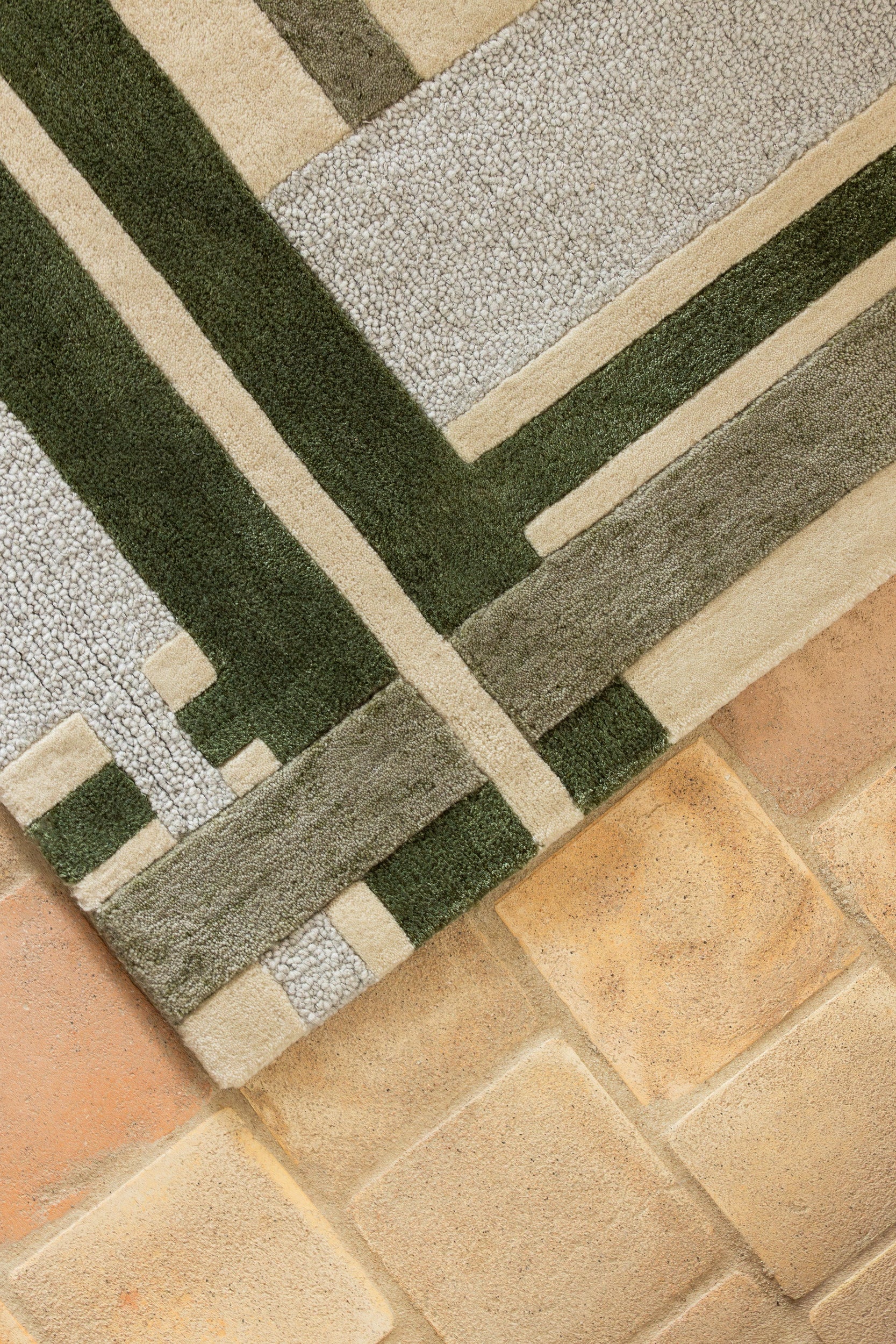 serge-lesage-tapis-harri-cypr-s image 4