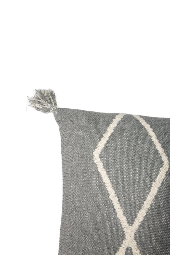 lorena-canals-coussin-lavable-oasis-grey-berb-re image 7