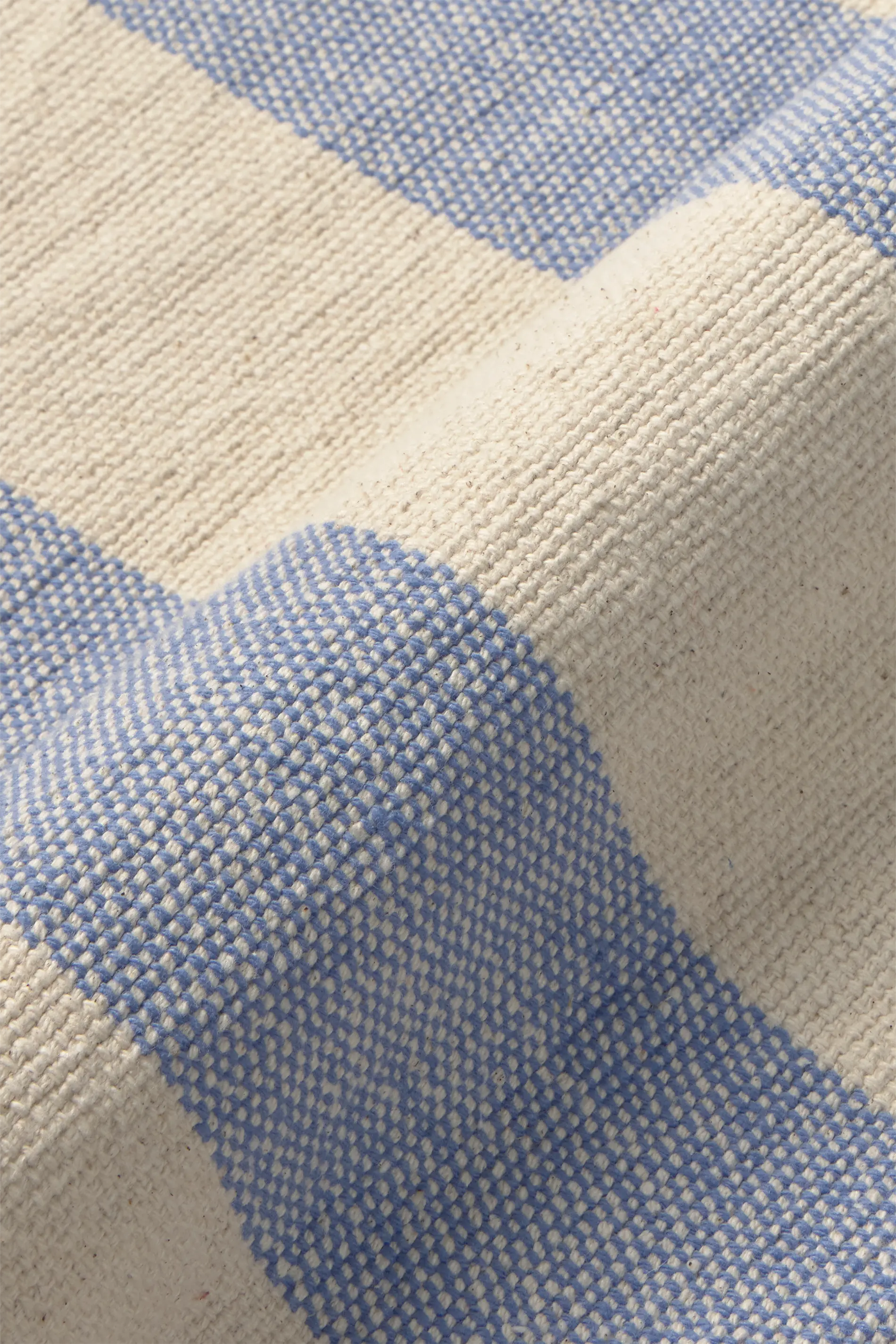 lorena-canals-pack-2-sets-de-table-handloom-poche-blue image 6