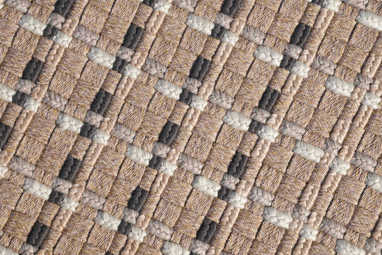 serge-lesage-fibra-greige-tapis-fait-main-indoor-outdoor image 4