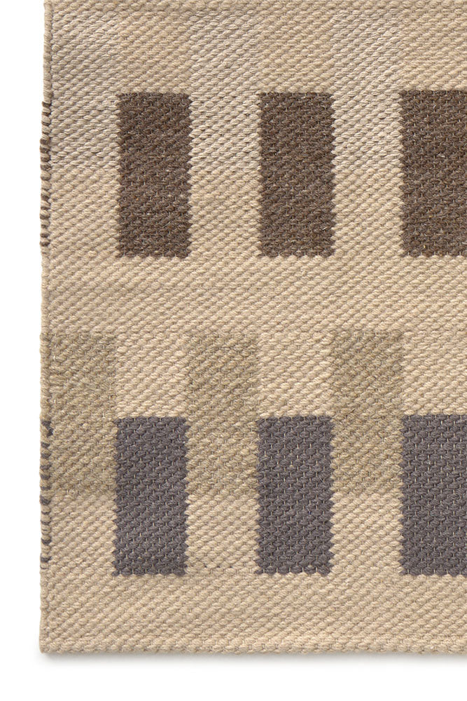 lorena-canals-tapis-handloom-intersecting-natural-tapis-laine-et-coton image 4