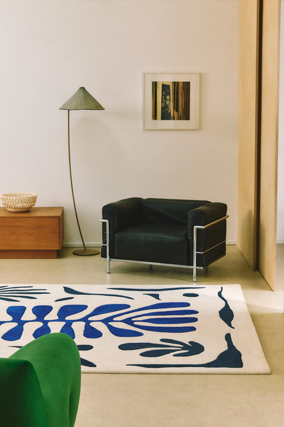 toulemonde-bochart-corail-tapis-bleu-blanc-laine-nz-tuft-main-g-raldine-prieur image 2