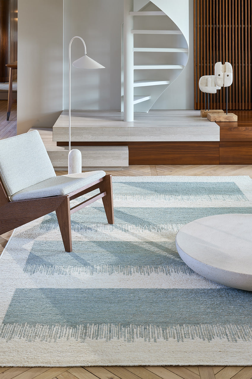 toulemonde-bochart-figueras-aqua-tapis-jute-dor-nou-main image 2