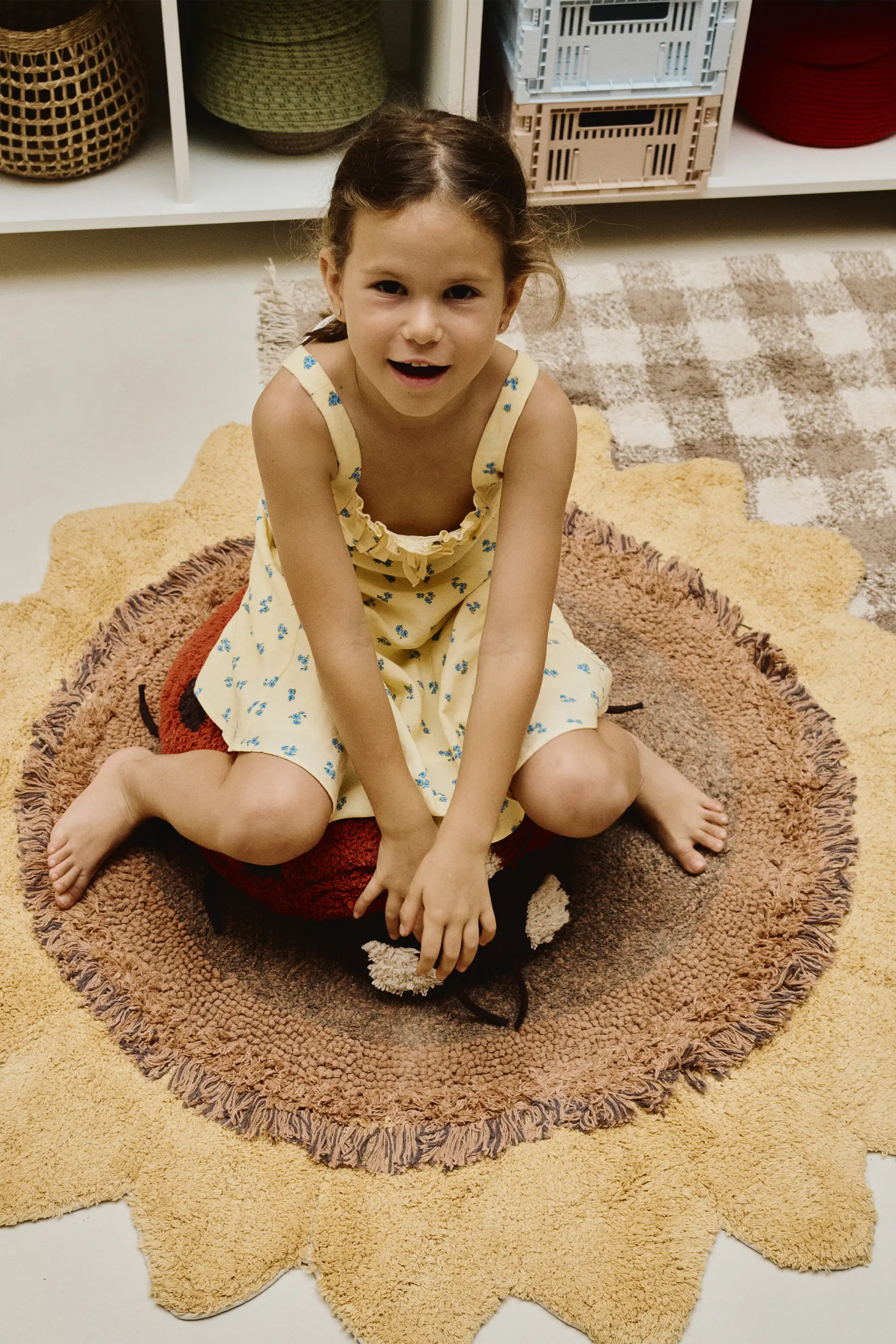 lorena-canals-sunflower-tapis-lavable-enfant-tournesol image 3