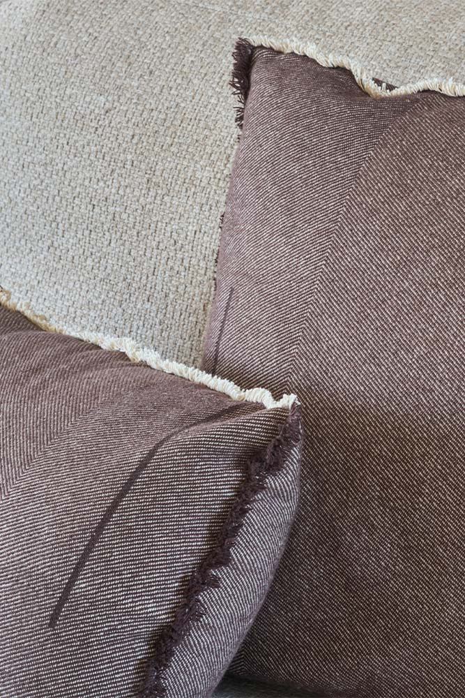 lorena-canals-coffeebean-coussin-rectangulaire-vertical image 5