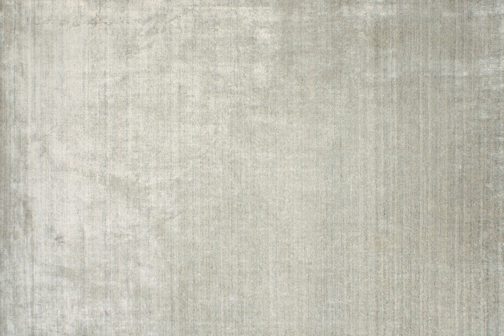 serge-lesage-tapis-bergen-cru-cendr image 2