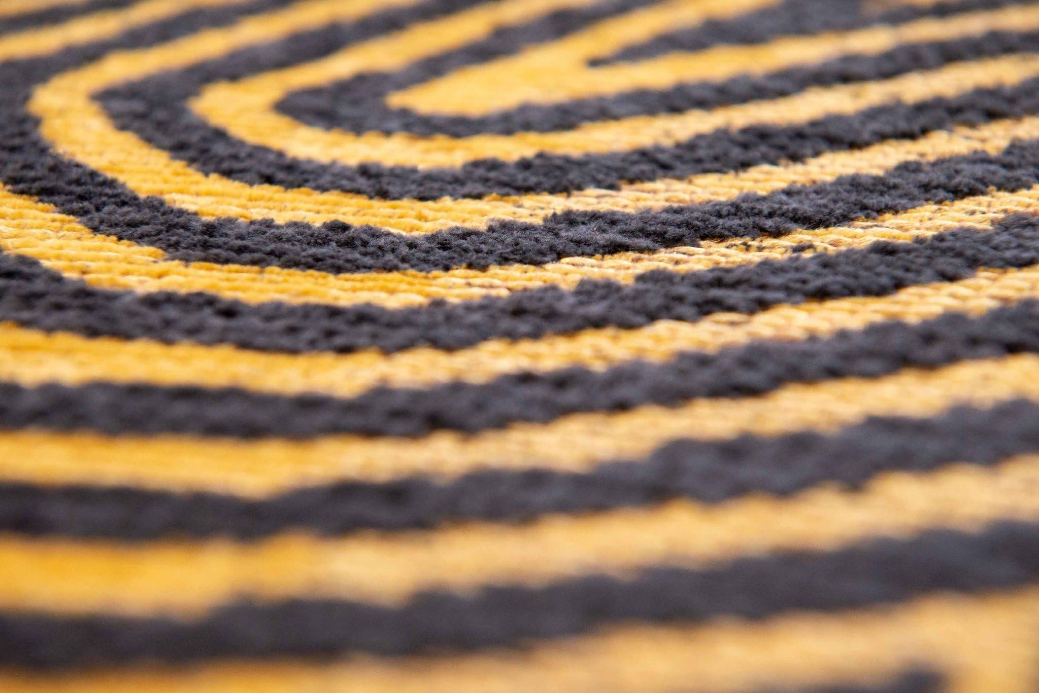 louis-de-poortere-coral-meditation-tapis-structur-170-x-240-cm-or-noir image 6