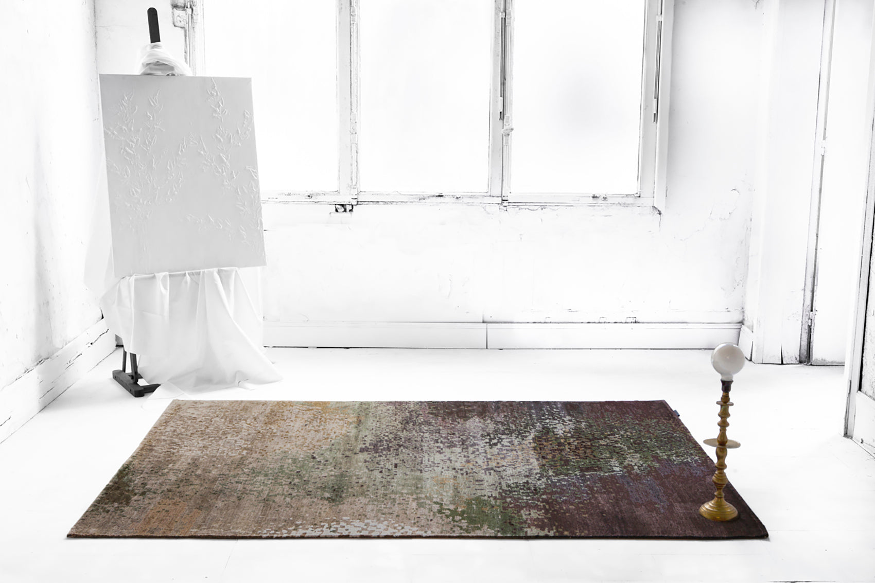serge-lesage-tapis-ecrin-kaki-soie-v-g-tale-de-bambou image 1