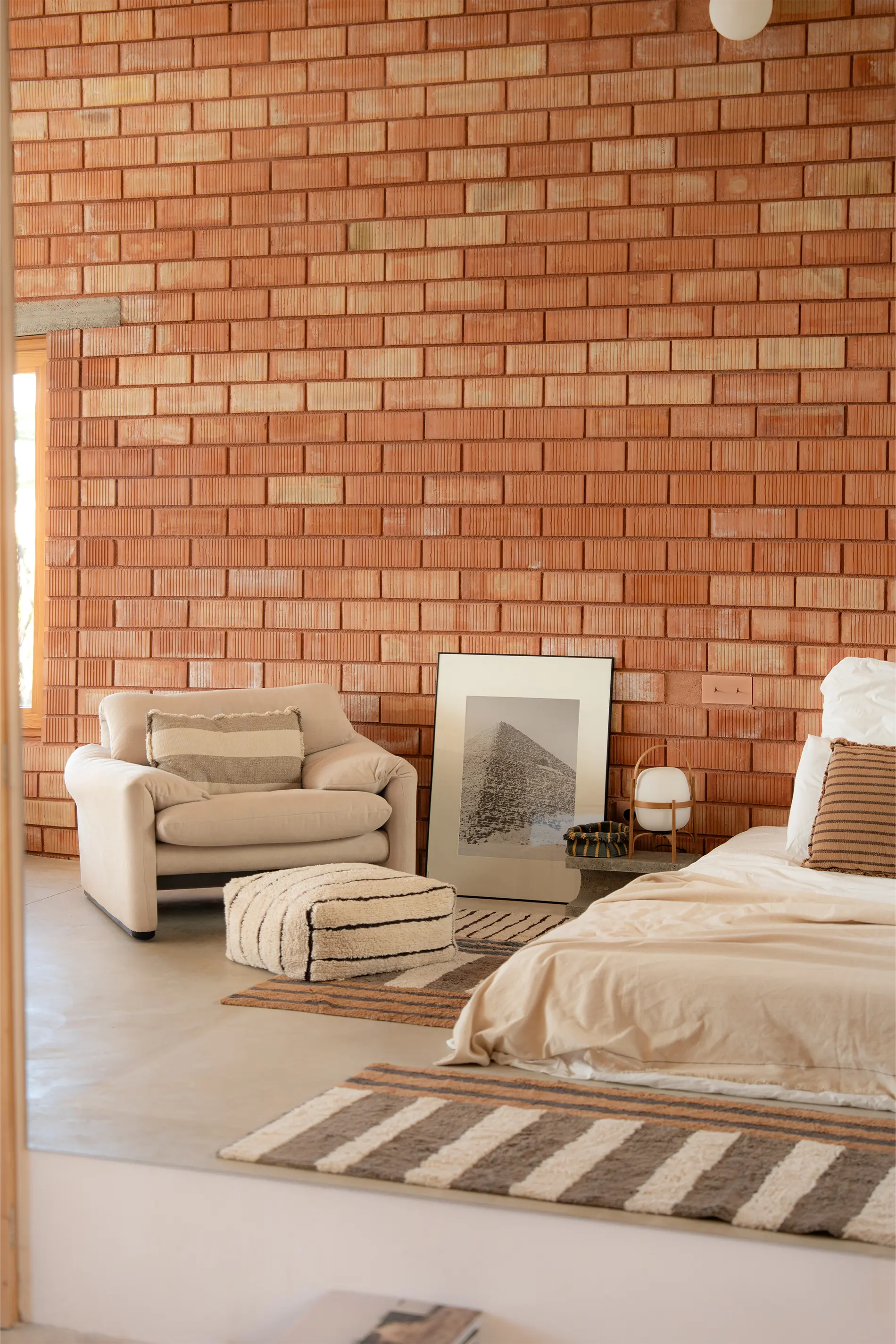 lorena-canals-lines-natural-pouf-artisanal-coffee-bean image 8