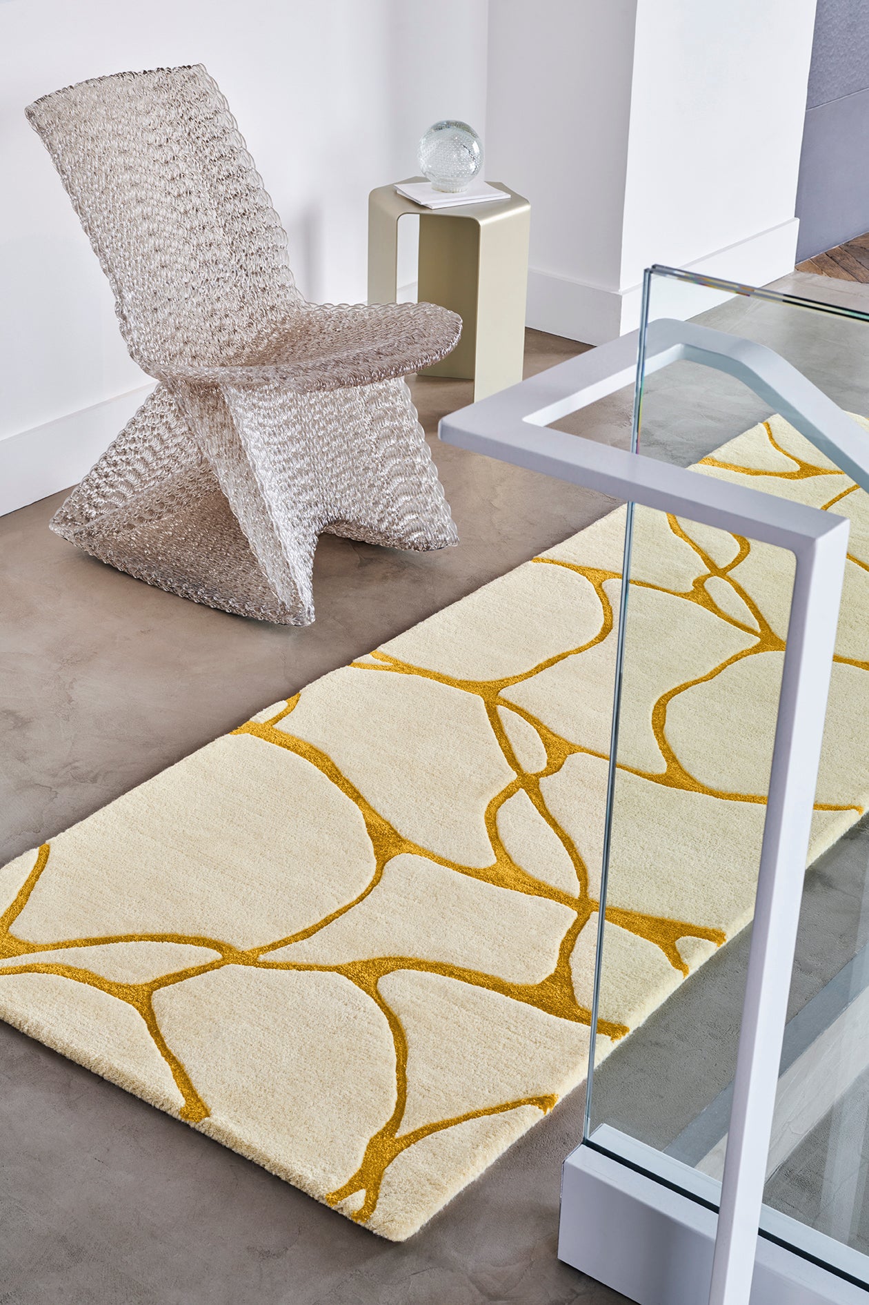 toulemonde-bochart-ambre-tapis-runner-blanc-et-or-80x240 image 5