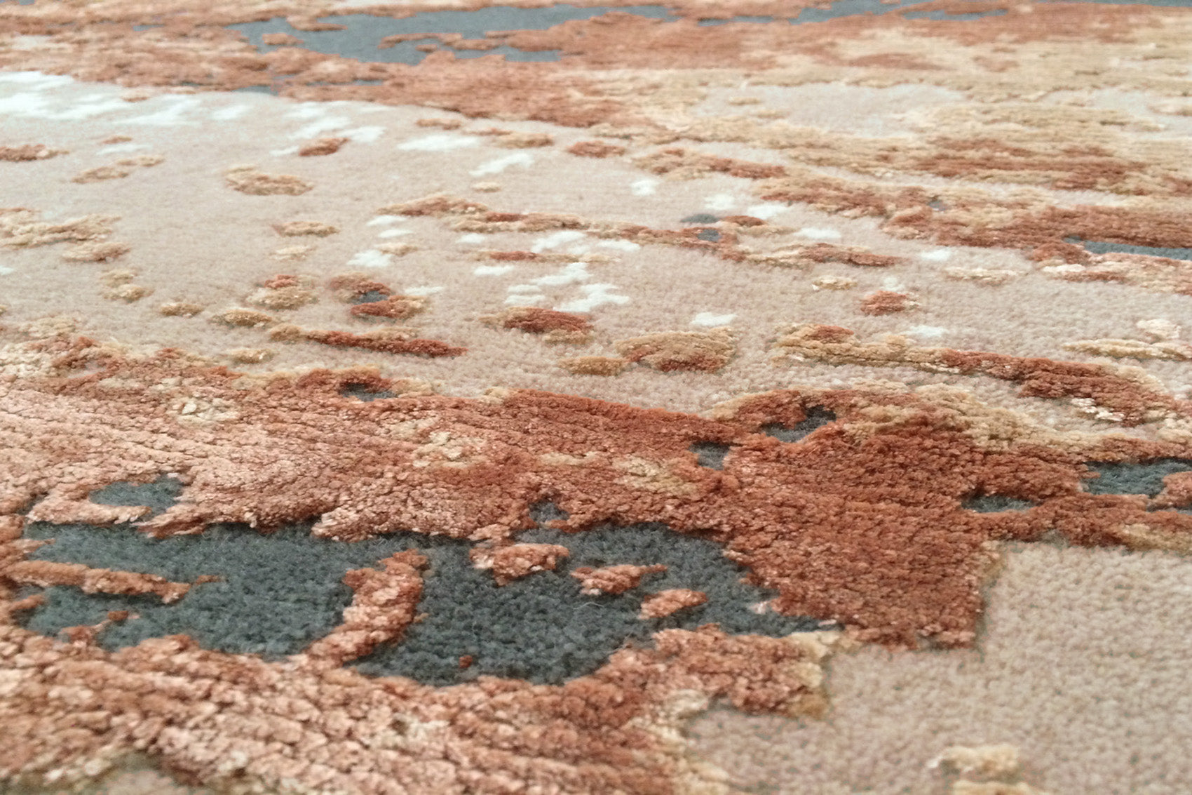 serge-lesage-tapis-cloud-corail-poudre image 3