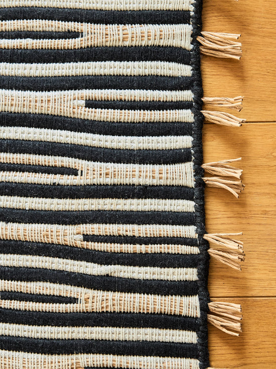 serge-lesage-zuri-tapis-zigzag-laine-raphia image 4