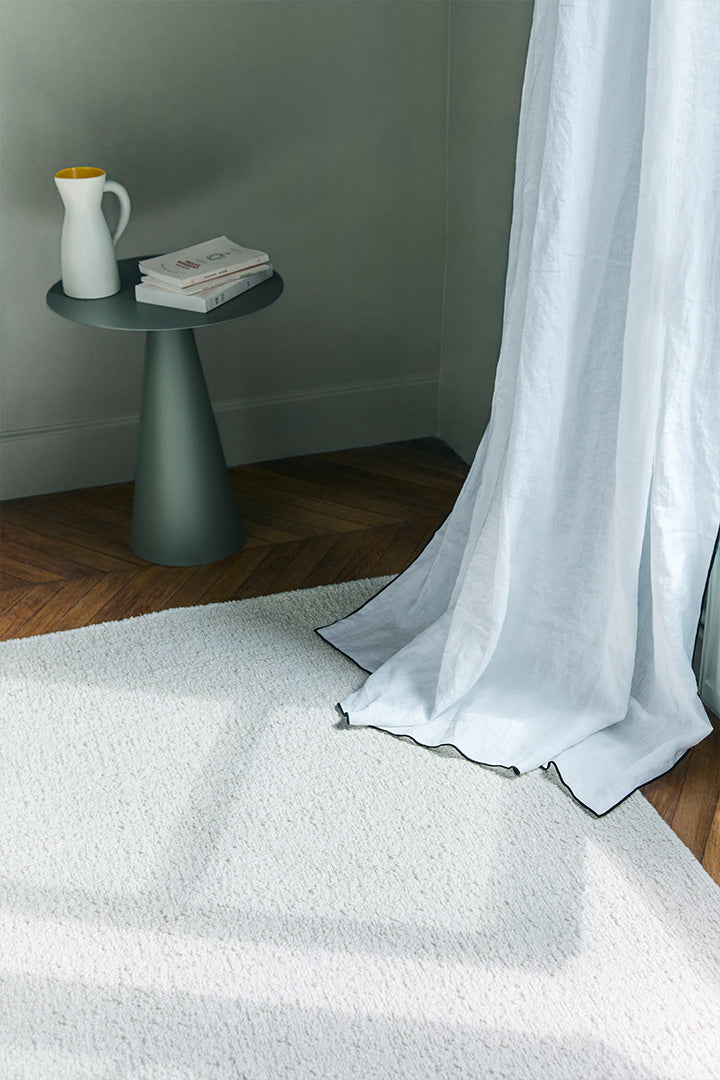 toulemonde-bochart-astrakan-neige-tapis-beige-boucl-laine-tiss-e-main image 4