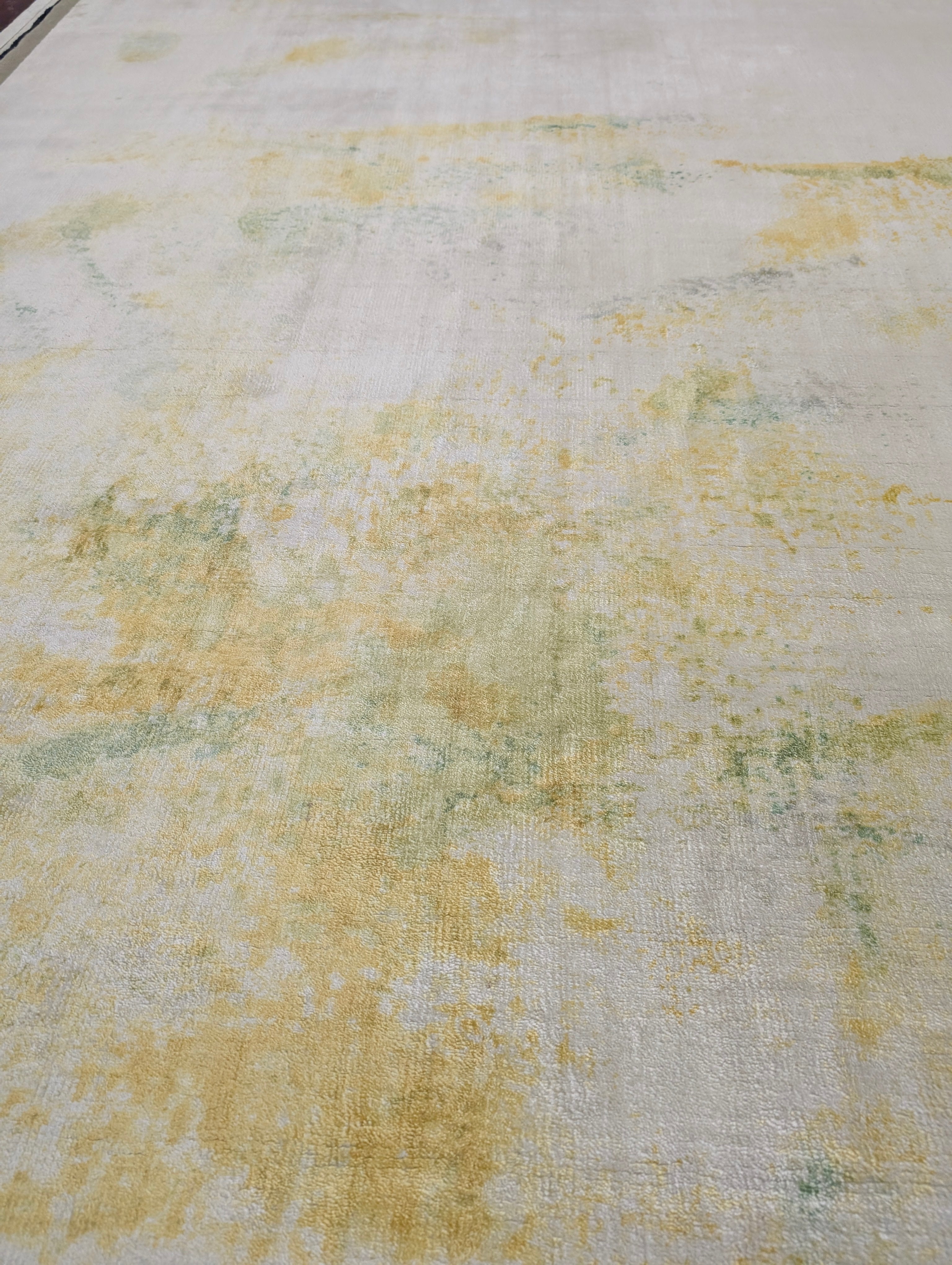 serge-lesage-spring-pollen-tapis-contemporain-170x240 image 2