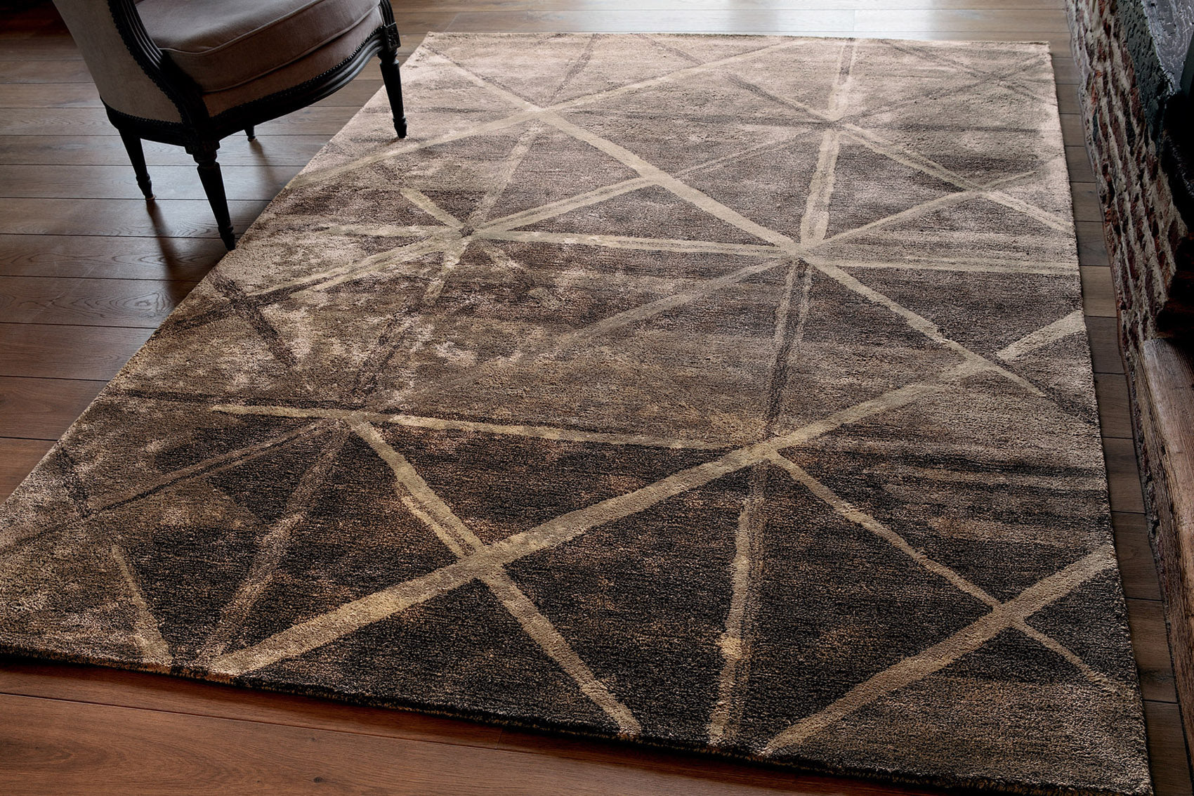 serge-lesage-tapis-quadri-iconic-effet-relief-pliss-sur-mesure image 1