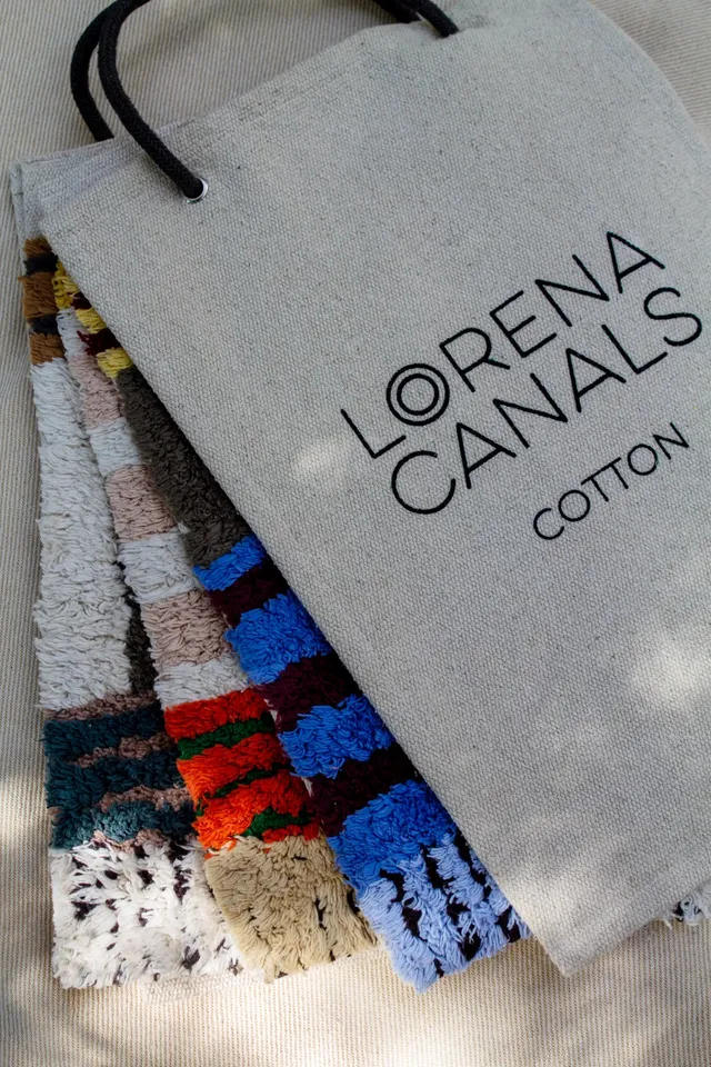 lorena-canals-livre-d-chantillons-color-on image 1