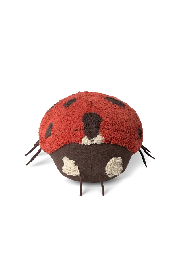 lorena-canals-coussin-de-sol-maria-the-ladybug-pouf-coccinelle image 1